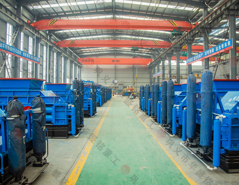 处理建筑废料用什么设备？破碎红砖用天博首页(中国)网页版好吗？