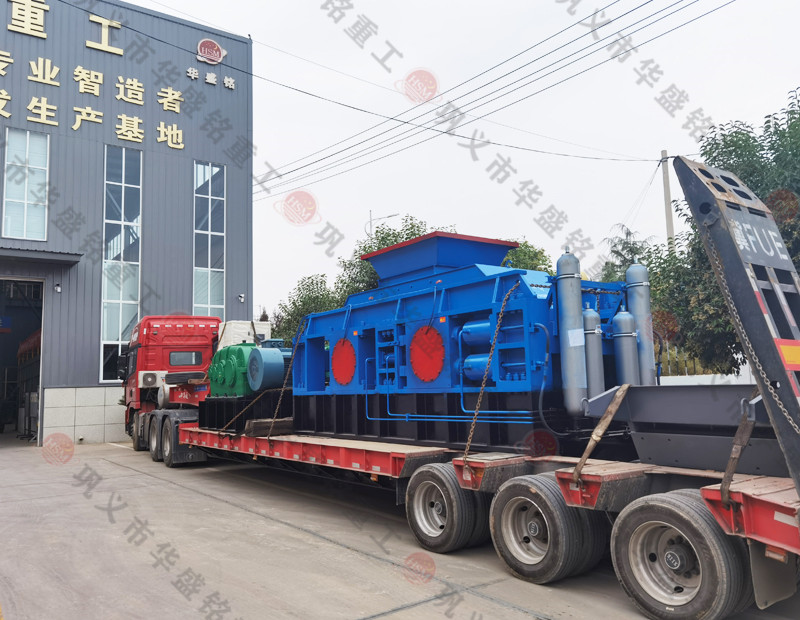 天博首页(中国)网页版2PGY1212对辊破碎机机成功发往洛阳